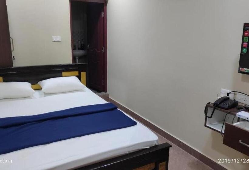 Dream Stay Guest House Пондичерри Экстерьер фото