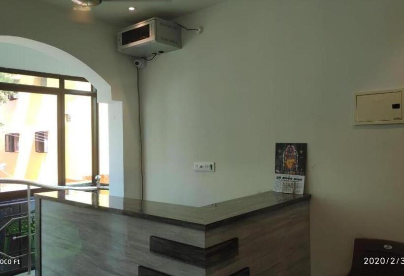 Dream Stay Guest House Пондичерри Экстерьер фото